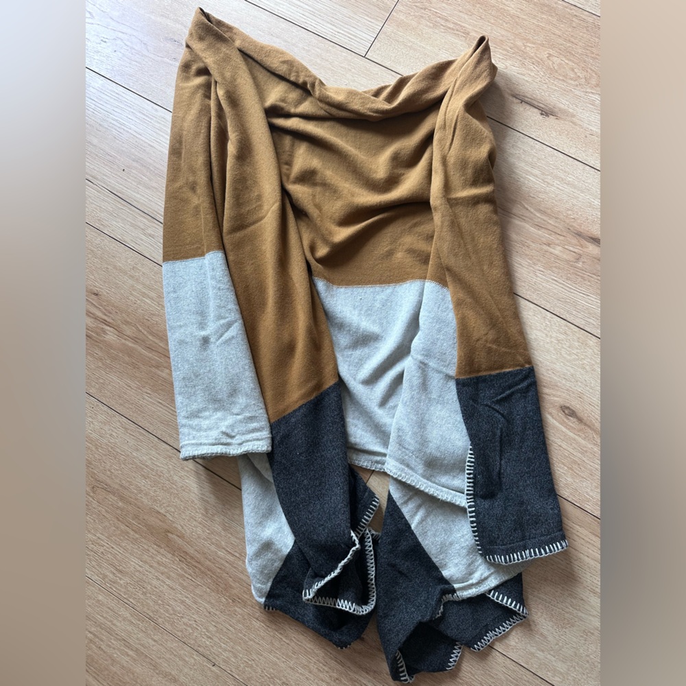 Zestt Organics | Dreamsoft Travel Scarf | Color Block - Picture 2 of 4
